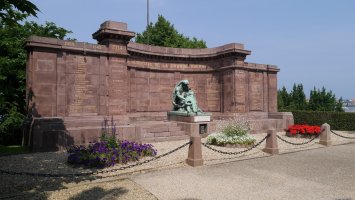 Europako gerra handietan hildakoen oroigarria, Hendaia