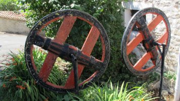 Karro erruedak, Luna