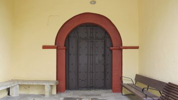 San Kornelio eta San Zipriano eliza, Komunioi