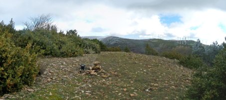 Larrazpiletako hegoaldeko gailurra