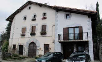 Arrozpidea eta Kisundegia etxeak, Igantzi