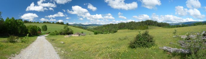 Atuzkarrazko paisaia ederrak