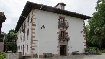 Bertiz jauregia, Bertizarana