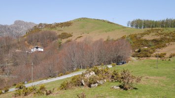 Agiña, mendatearen ingurutik