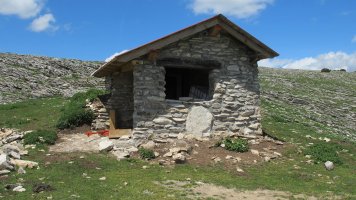 El Brinkulo 3 txabola tumularra (2015/05/06), Andia