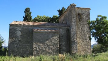 Salvador eliza, Erantsus-Egues