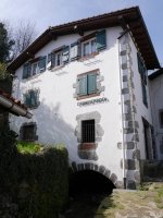 Erdikoerrota etxea, Lesaka