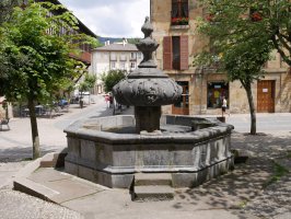 Plazako iturria, Elorrio