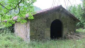 Etxaide (Ealegi) ermita, Anue