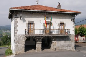 Udaletxea, Belauntza