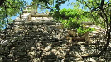 San Migel ermitaren hondakinak, Zutza-Longida