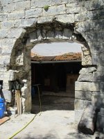 San Adrian elizaren hondakinak, Zazpe-Artzibar