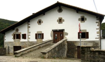 Berekoetxea exea, Eraso-Imotz