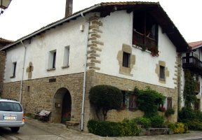 Dorrea etxea, Eraso-Imotz