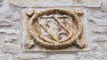 Guillerminaren etxeko armarria, Atondo-Itza