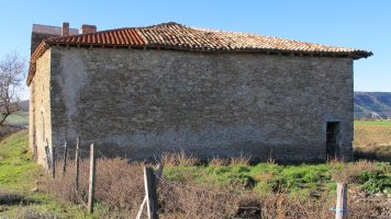 Casa el Obispo dorretxea, Mugeta-Longida