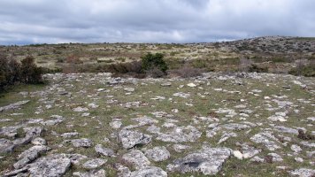 Korostegi 2 eraztun-tumulua, Azantza-Goñi