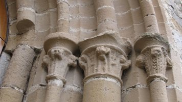 San Juan eliza, Arazuri-Oltza