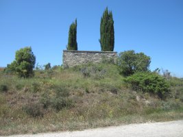 Túmulo Cementerio de Sendadiano  (Julio 2016)