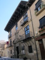 Vallesanoro jauregia, Zangoza