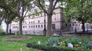 Recoletas monastegia, Iruñea