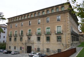 Apezpikuaren Jauregia