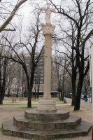 Kruzero gotikoa, Iruñea