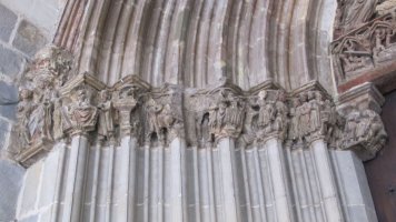 San Saturnino eliza, Iruñea