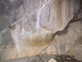 Iboneko Kobazuloa, Izaba