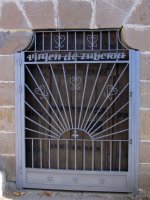 Zuberoako Andra Mari ermita, Garde