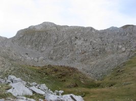 Bide ohikoa eskuinean...guk ezker aldean!