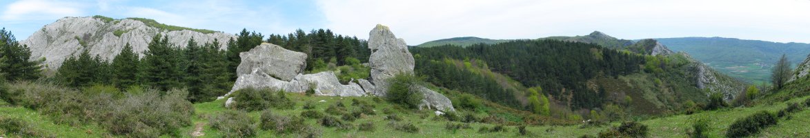 Umandia eta Apotako haitzak