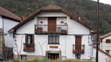 Sastrearena etxea, Orontze