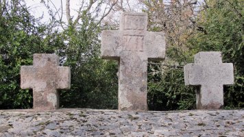 Andra Mari Zuria gurutzbidea, Jaurrieta