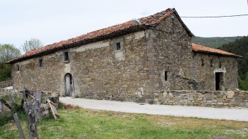 Etxeandia etxea, Espotz-Artzibar