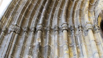 San Juan eliza, Otsagabia