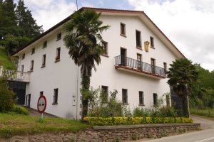 Tellerizar etxea, Berrobi