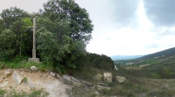 Txurio mendiko gurutzea