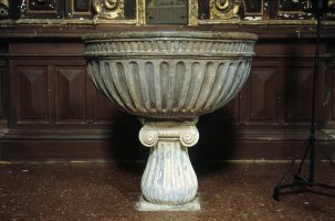 Bataiarria, Santa Katalina eliza, Elduain