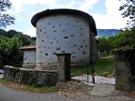 Ibabeko Andra Mari Ermita Ibarran