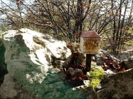 Arrietabaso (1018m) tontorreko postontzia