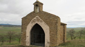 Almuza ermita, Sesma