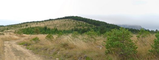 Las Llanasko gailurra, haizerroten eremutik apartatua