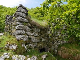 Neberabarri elur-zuloa