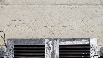 Etxe bateko epigrafia, Urritzola-Arakil