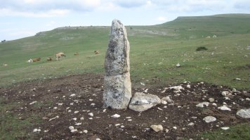 Menhir Atau 1 Oeste (Junio 2018)