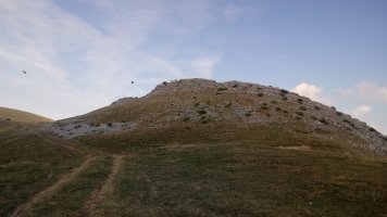 Katxolatze, harkaitza eta saiak