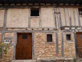 Etxeak, Calatañazor