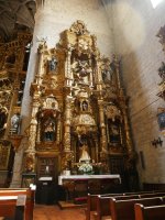 Santiago eliza, Gares