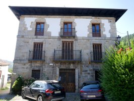 Ostatua jauregia, Leintz Gatzaga